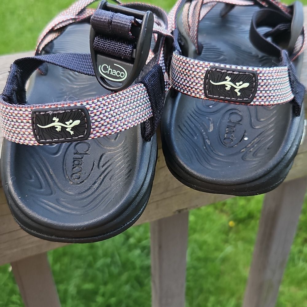 Chaco Z/Cloud Sandals Size 9 Women’s – Red, Gray, Black - Picture 3 of 6
